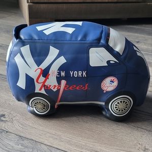 NY Yankees Fan Van Plush